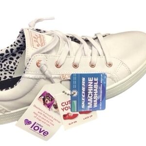 Skechers White Sneakers with Animal Print Interior